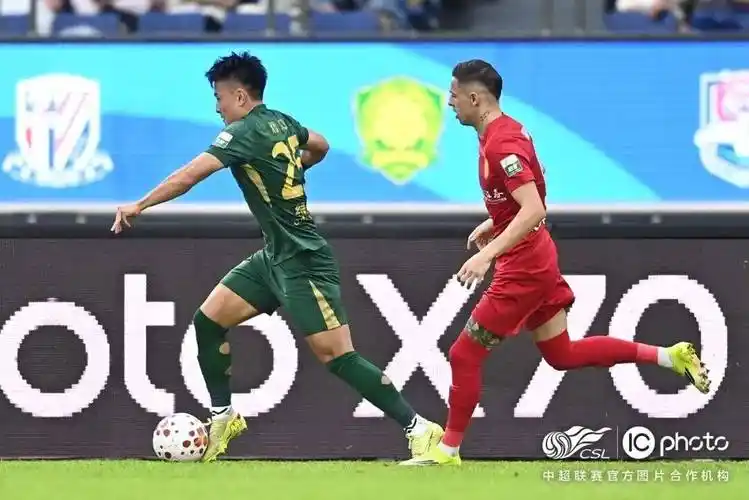 亚冠联赛：浦和红钻 VS 广州队